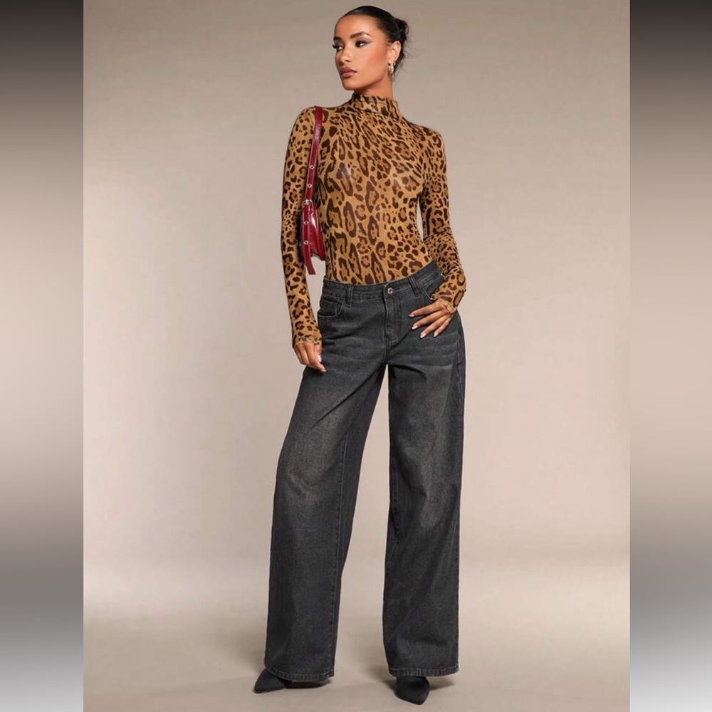 Leopard Animal Print Long Sleeve Bodysuit Top with Stand Collar Size Large